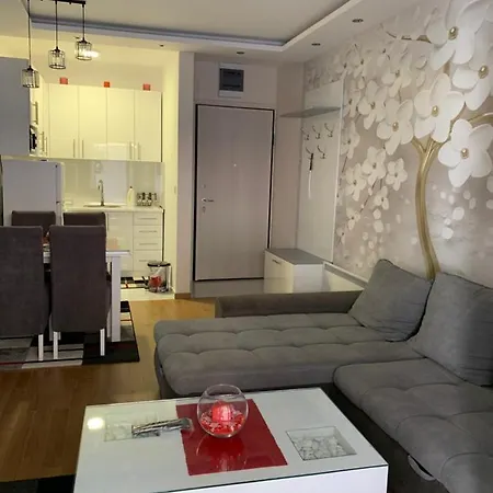 Lux Ss Pekovic Apartamento